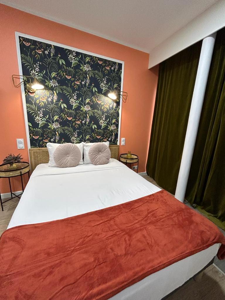 Stylish Modern Studio Apartment Paris Exteriör bild