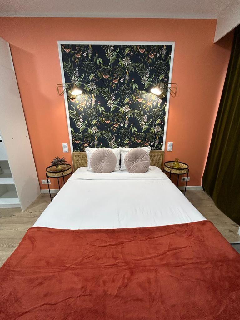 Stylish Modern Studio Apartment Paris Exteriör bild